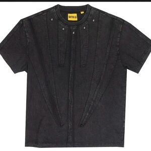 GFTD LA CUT & SEW PAK CHARCOAL BLACK T SHIRT NWT 
Size Large